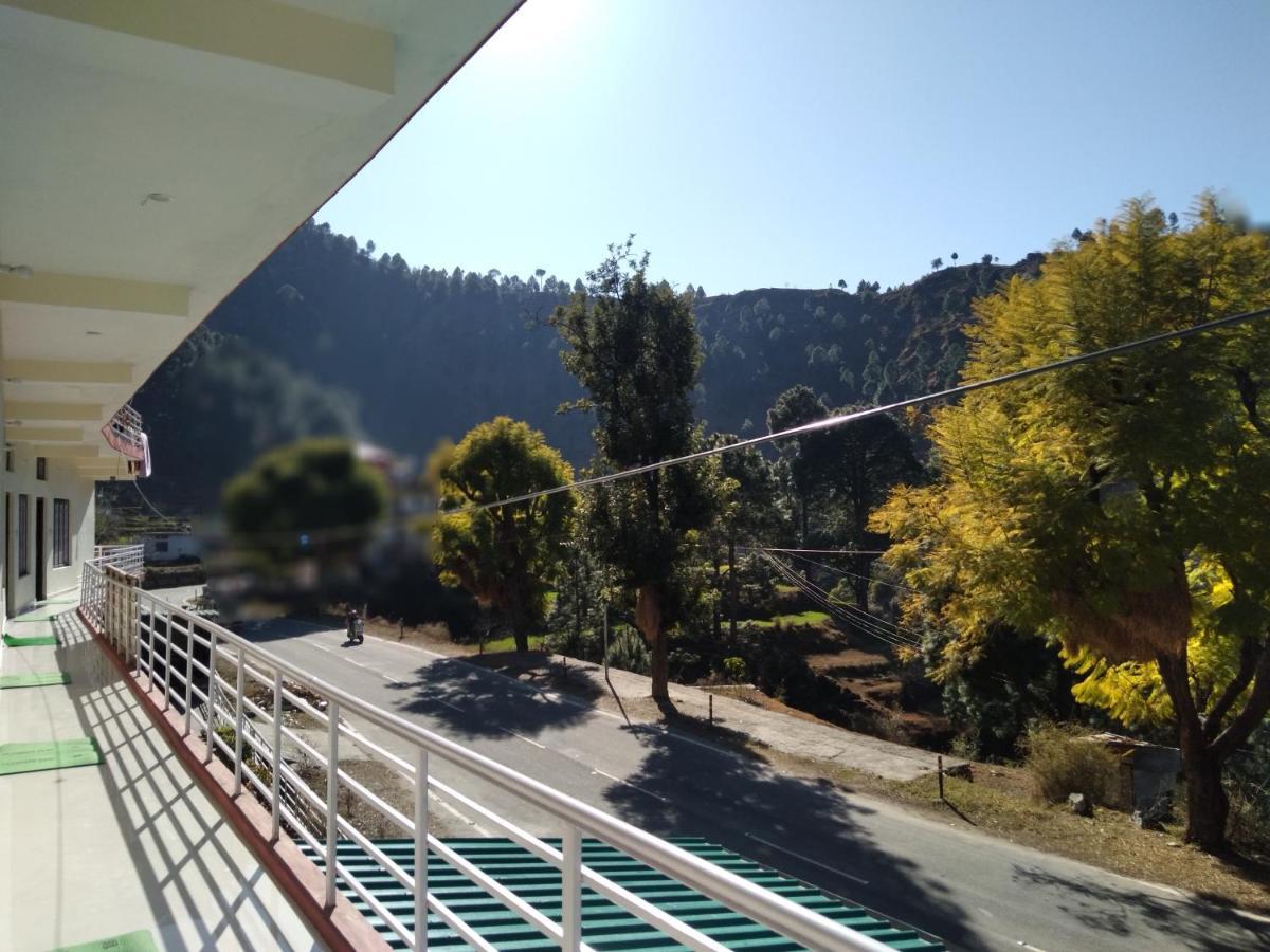 Hotel Vikram Palace Barkot 外观 照片